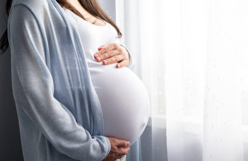 Pregnant woman thyroid and blood pressure check